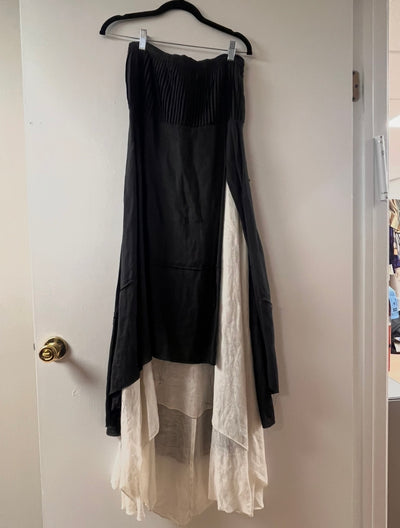 Un-namable Grey And White Multi-layerd Skirt Skirt