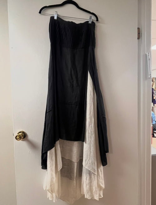 Un-namable Grey And White Multi-layerd Skirt Skirt