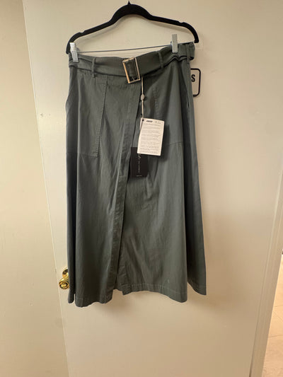Soko Ni Inai Midi Pleated Skirt in Grey